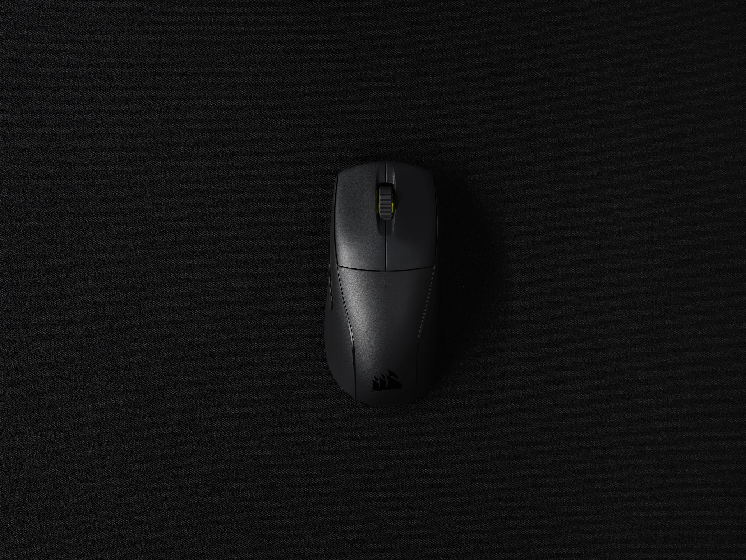 Corsair M75 AIR Ultra-Lightweight Wireless Gaming Mouse - Image 15