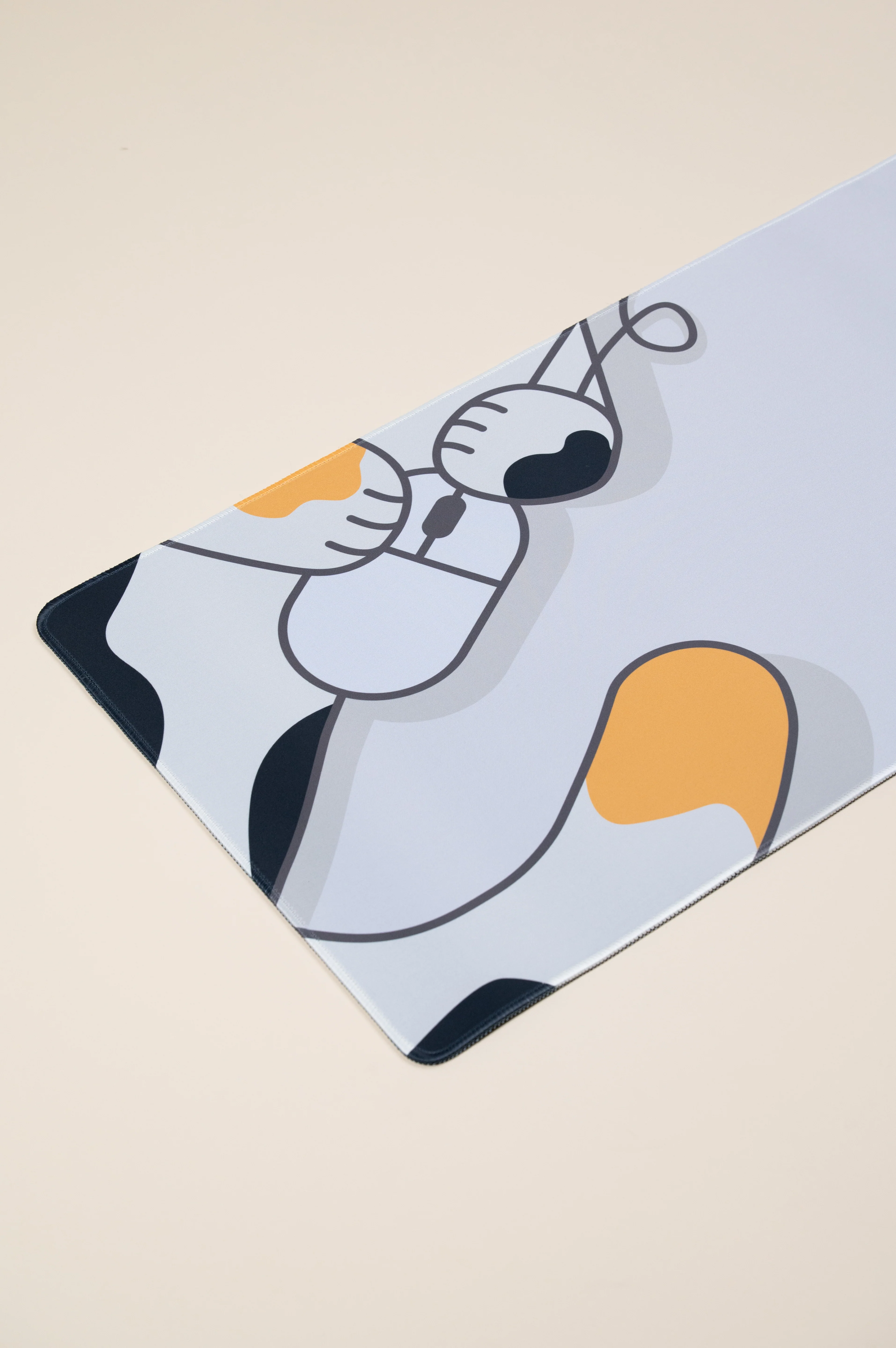 Linus Cat Tips Desk Pad - Image 10