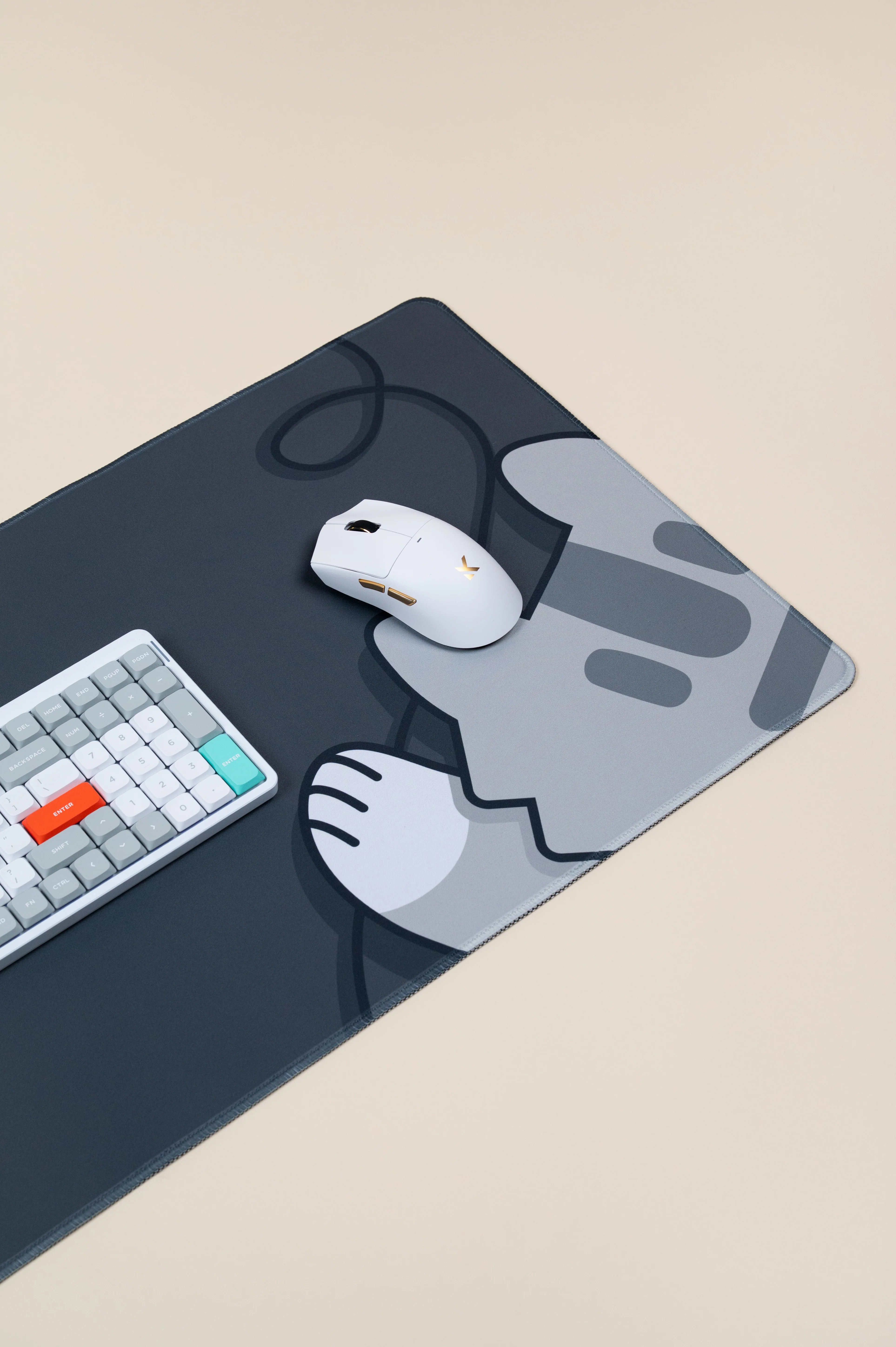 Linus Cat Tips Desk Pad - Image 6