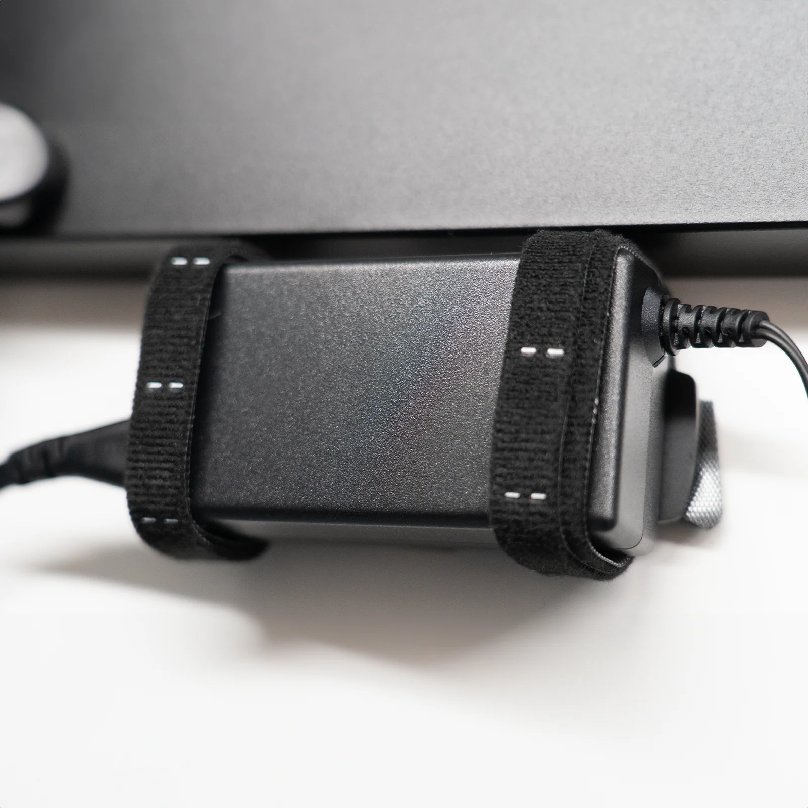 Magnetic Cable Management Arch Desk Solution - Image 8