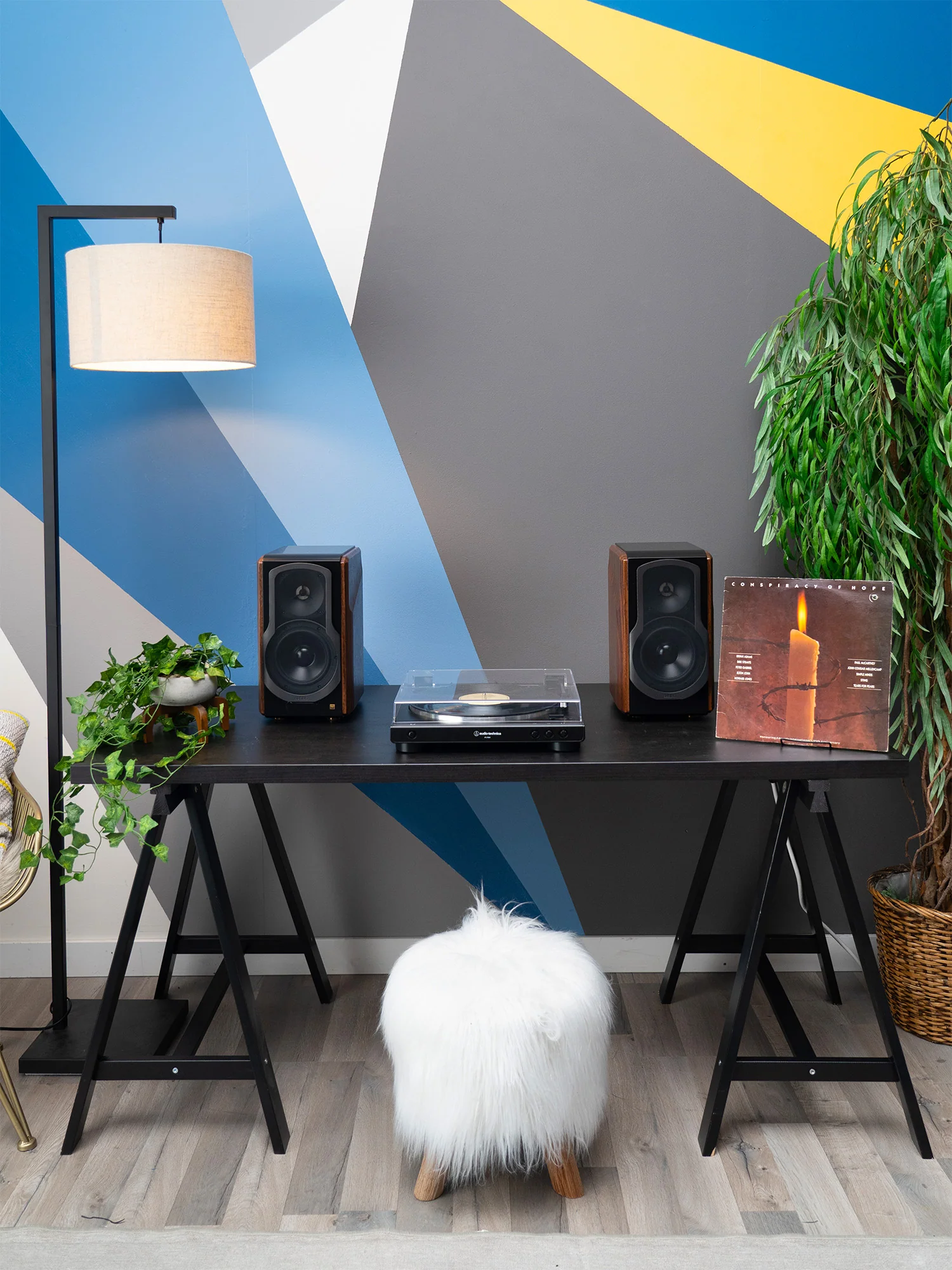 Magnetic Cable Management Arch Room Solution - Image 6