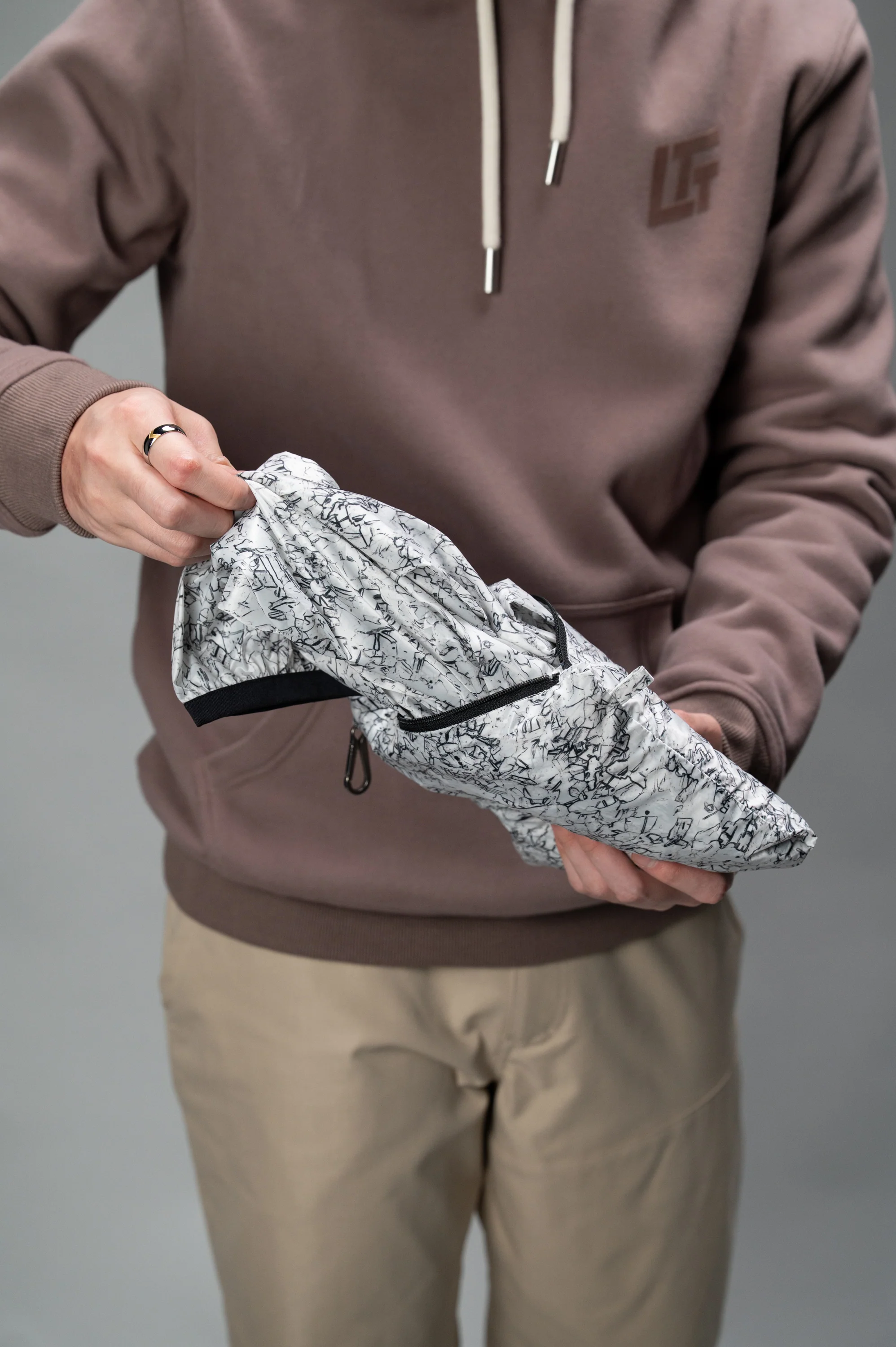 Lightweight Packable Jacket - Image 20