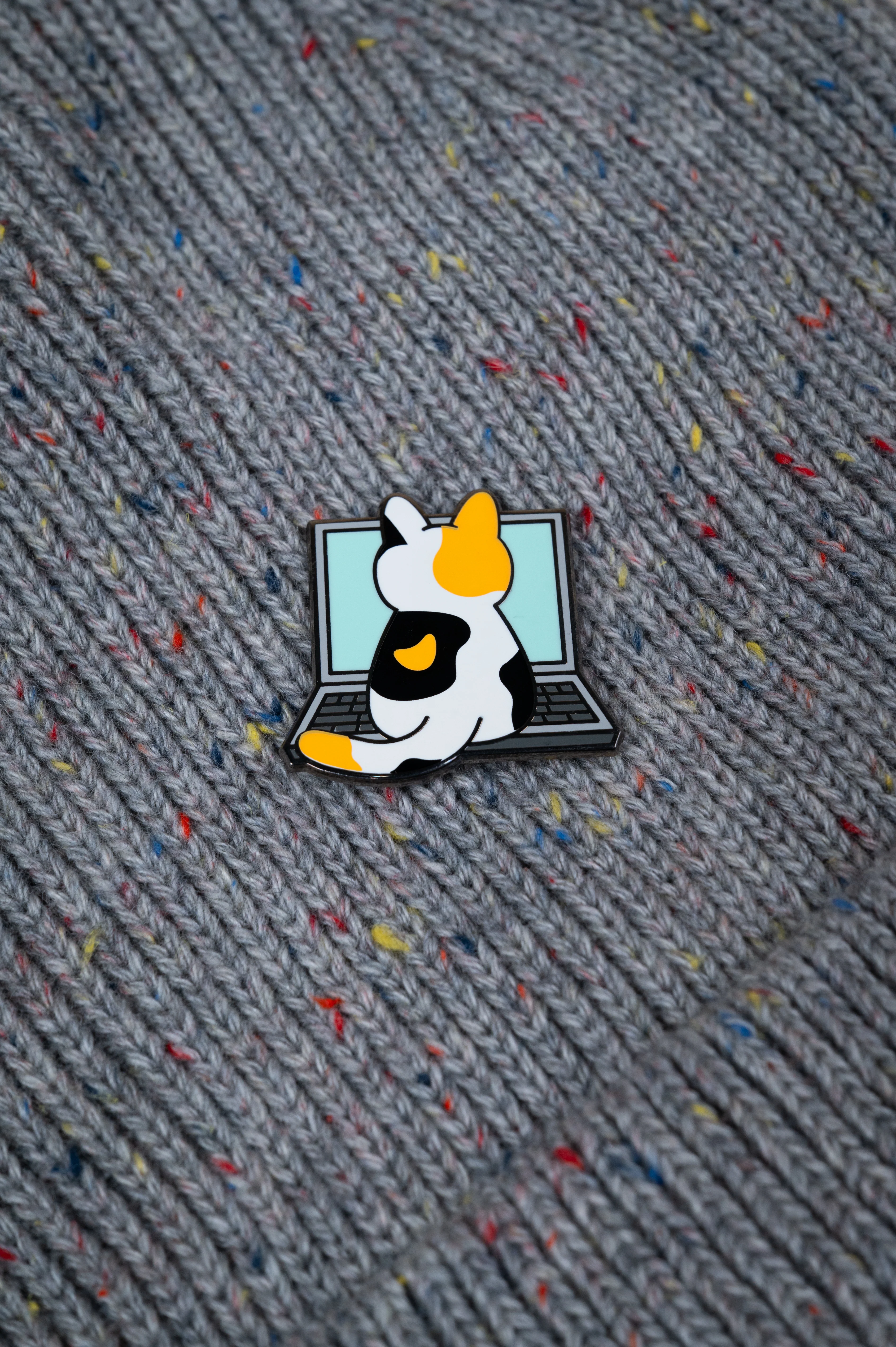 Pins - Linus Cat Tips - Image 3