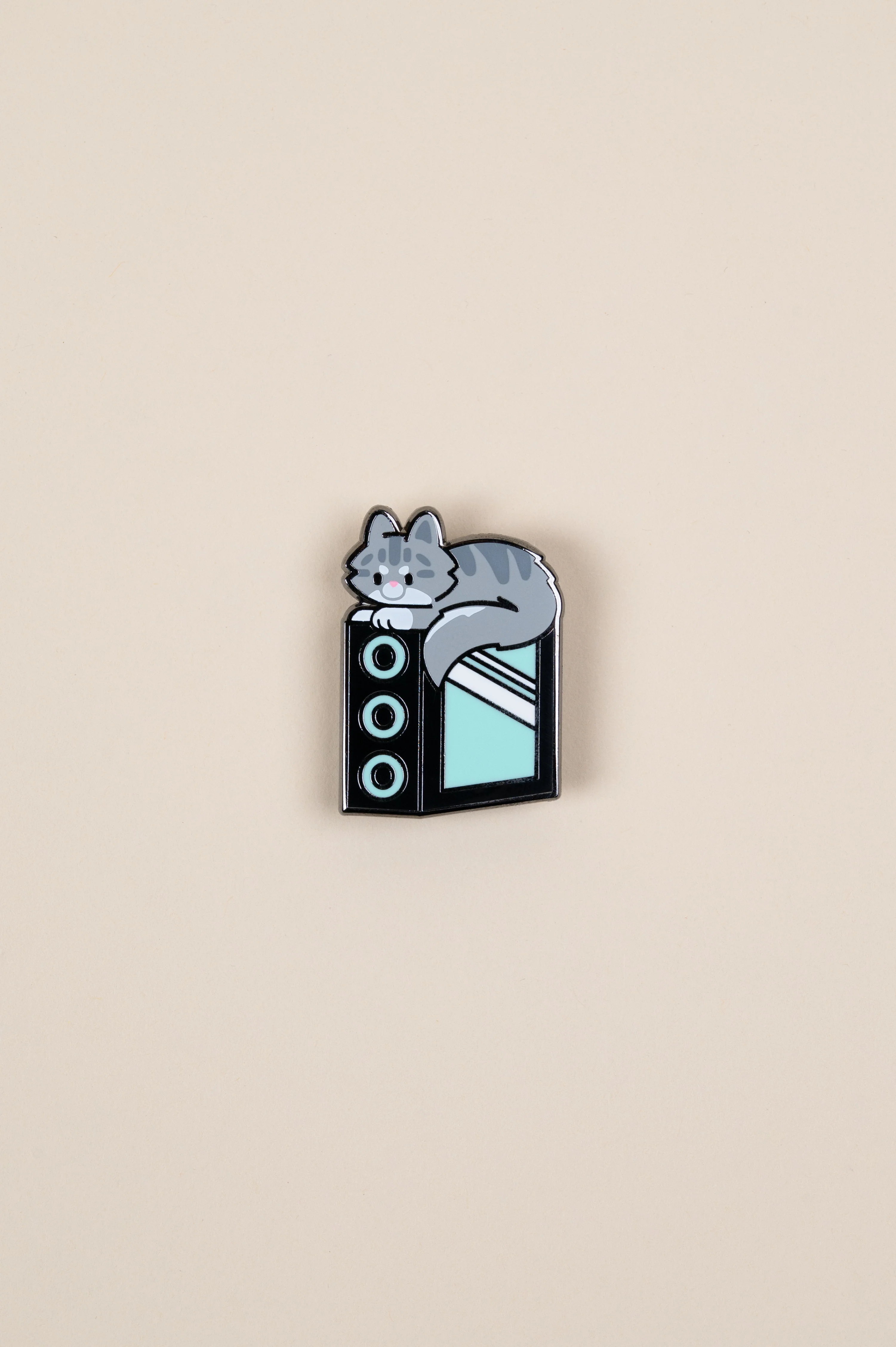 Pins - Linus Cat Tips - Image 5