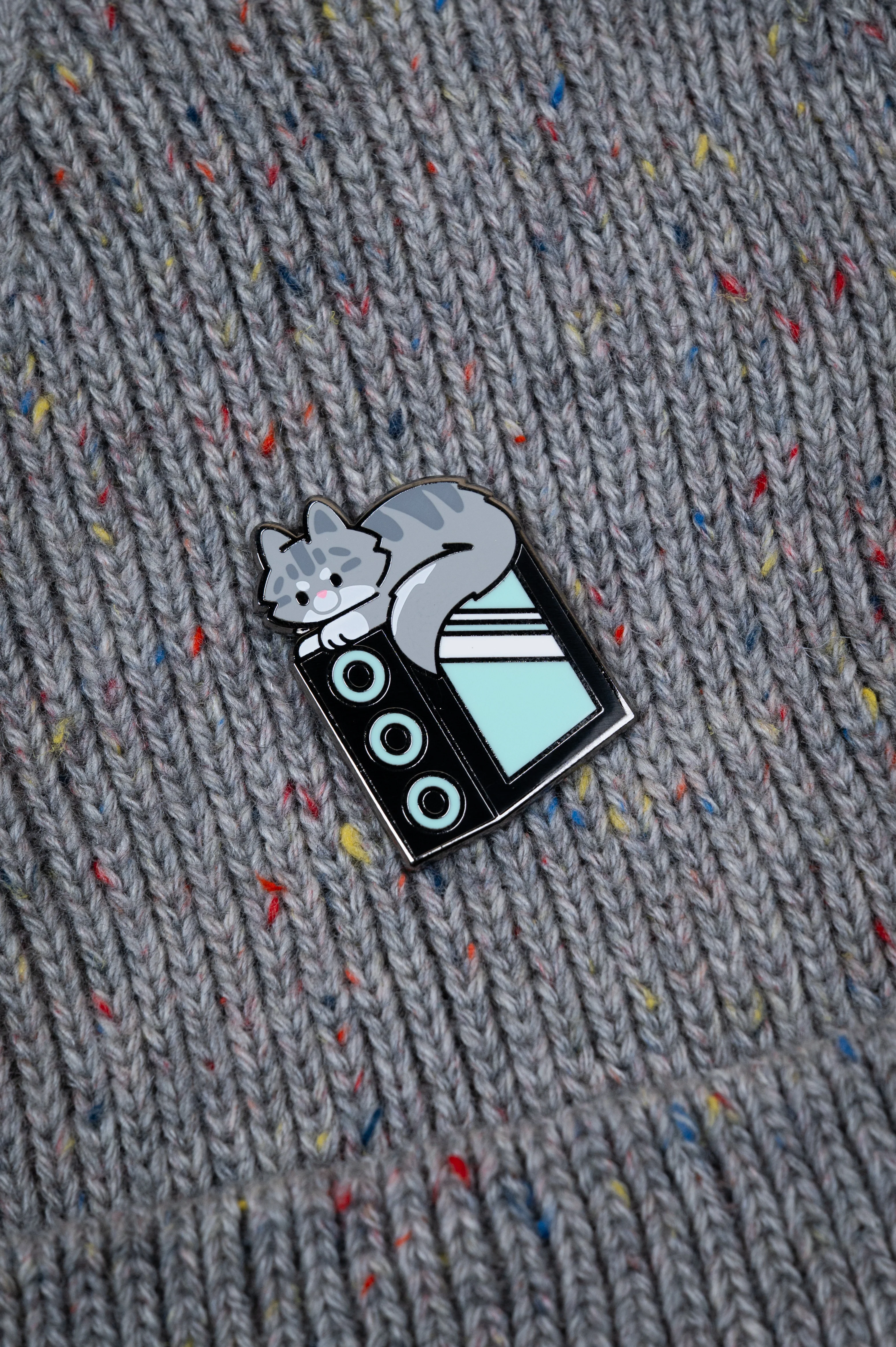 Pins - Linus Cat Tips - Image 6