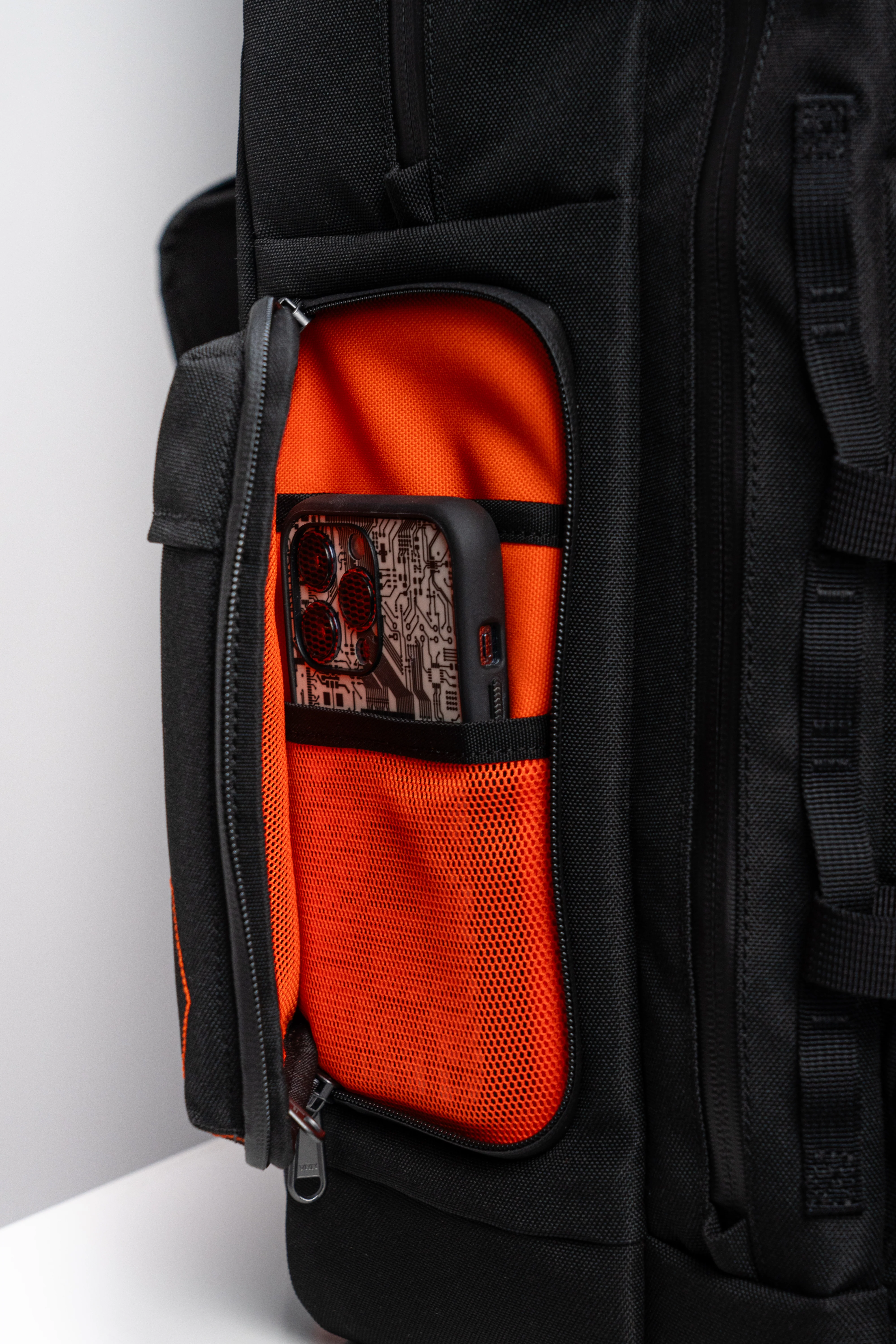 WAN Backpack - Image 11